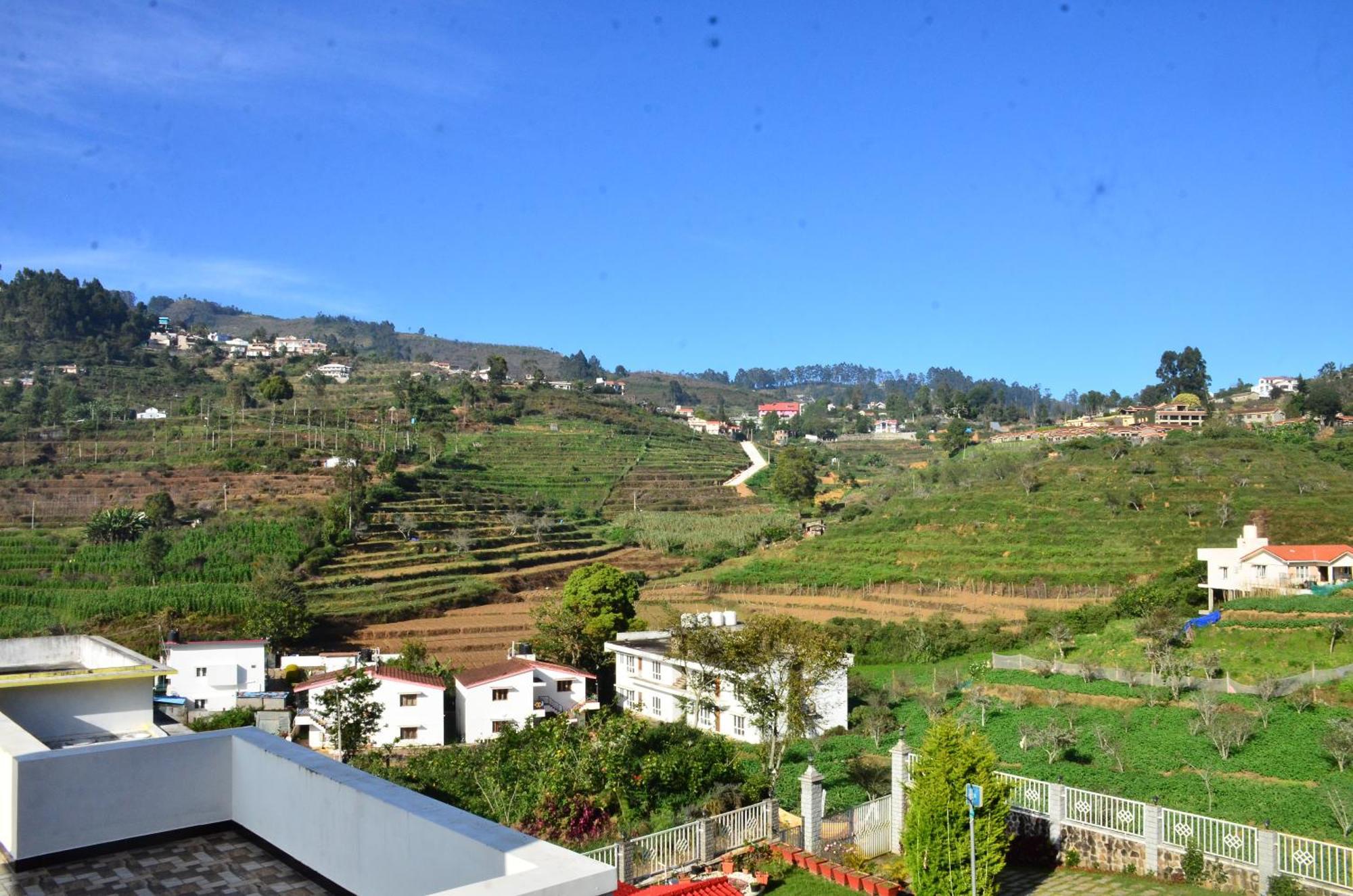 Dusk & Dawn Vila Kodaikanal Exterior foto